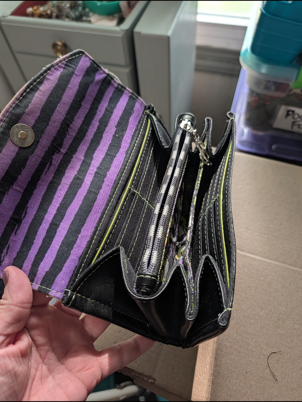 😍Sew Wicked Sweet Handmade Leather Beetlejuice Wallet. - Picture 16 of 16